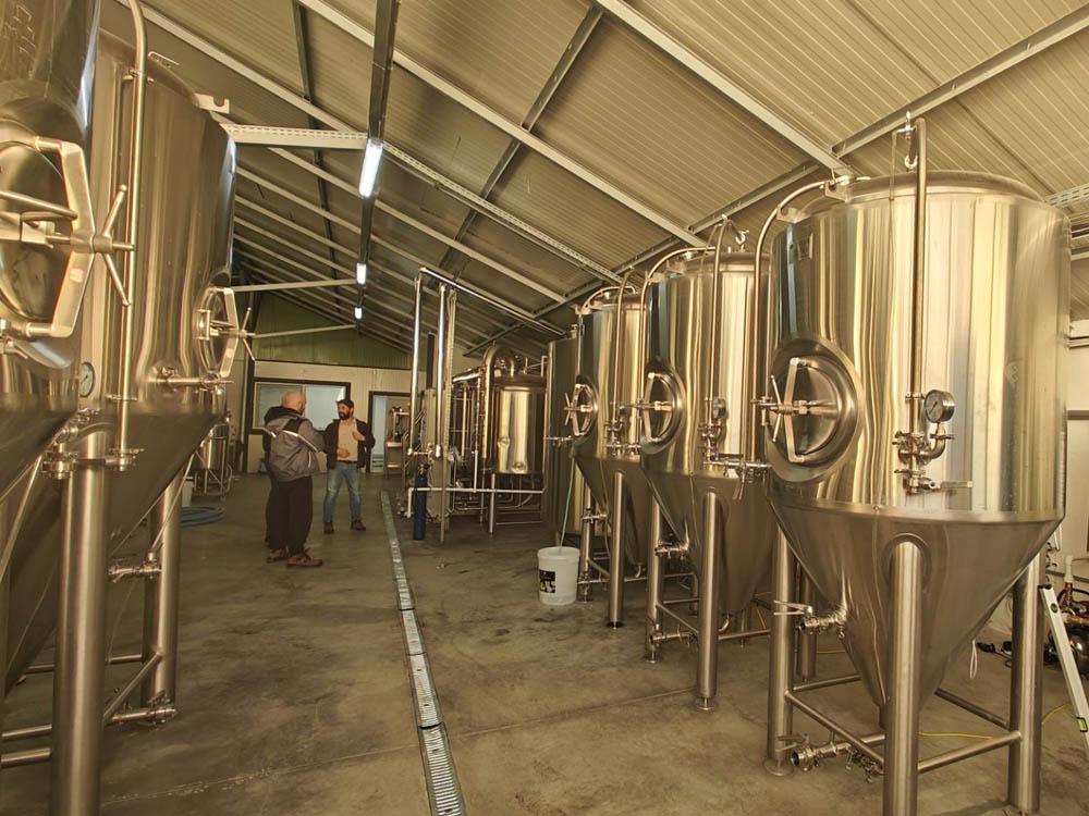 Romania 1000L Brewery Equipment
